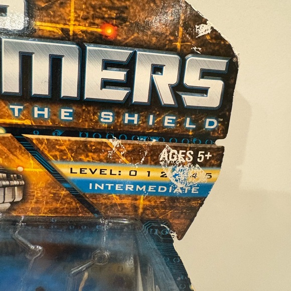 Brand New 2010 Transformers Reveal the Shield Mindset Figure - Picture 6 of 16
